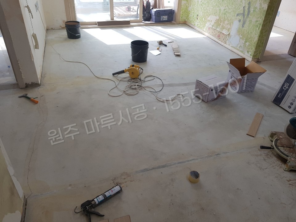 원주 학성동 마루 시공 한솔 SB 제너럴오크 강마루 시공 전