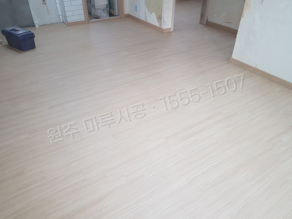 원주 학성동 마루 시공 한솔 SB 제너럴오크 강마루 시공 후