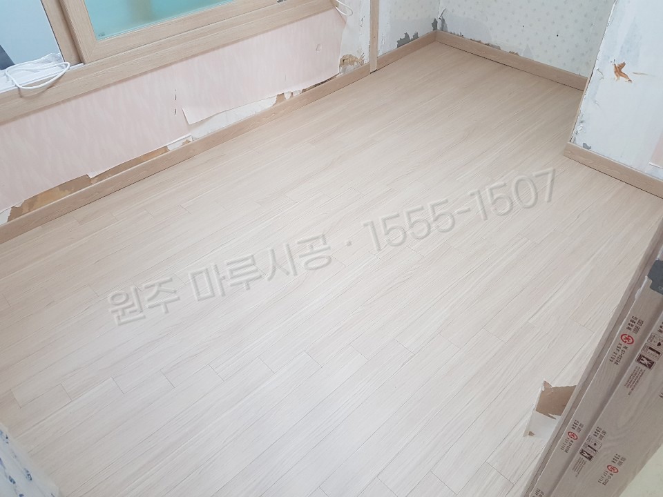 원주 학성동 마루 시공 한솔 SB 제너럴오크 강마루 시공 후