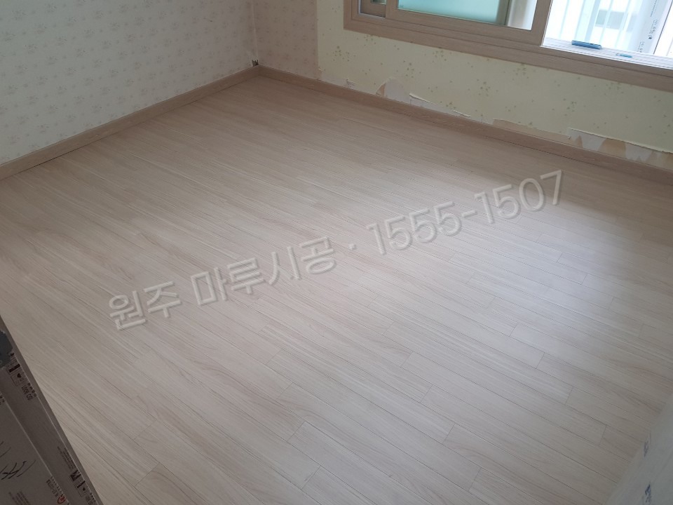 원주 학성동 마루 시공 한솔 SB 제너럴오크 강마루 시공 후