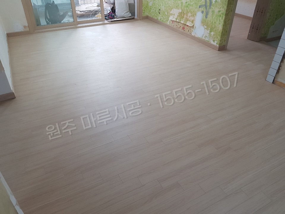 원주 학성동 마루 시공 한솔 SB 제너럴오크 강마루 시공 후